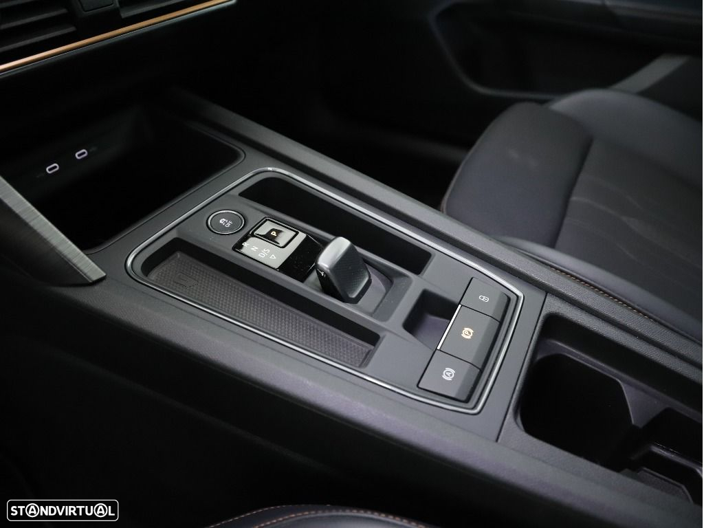 Cupra Formentor 1.4 e-Hybrid DSG VZ - 26