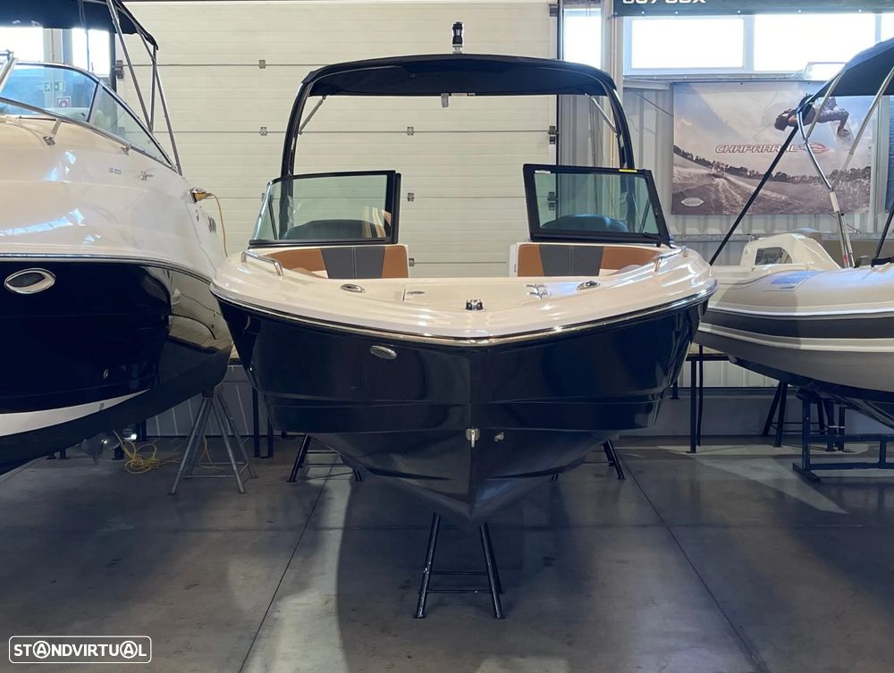 Chaparral 23 SSI - 3