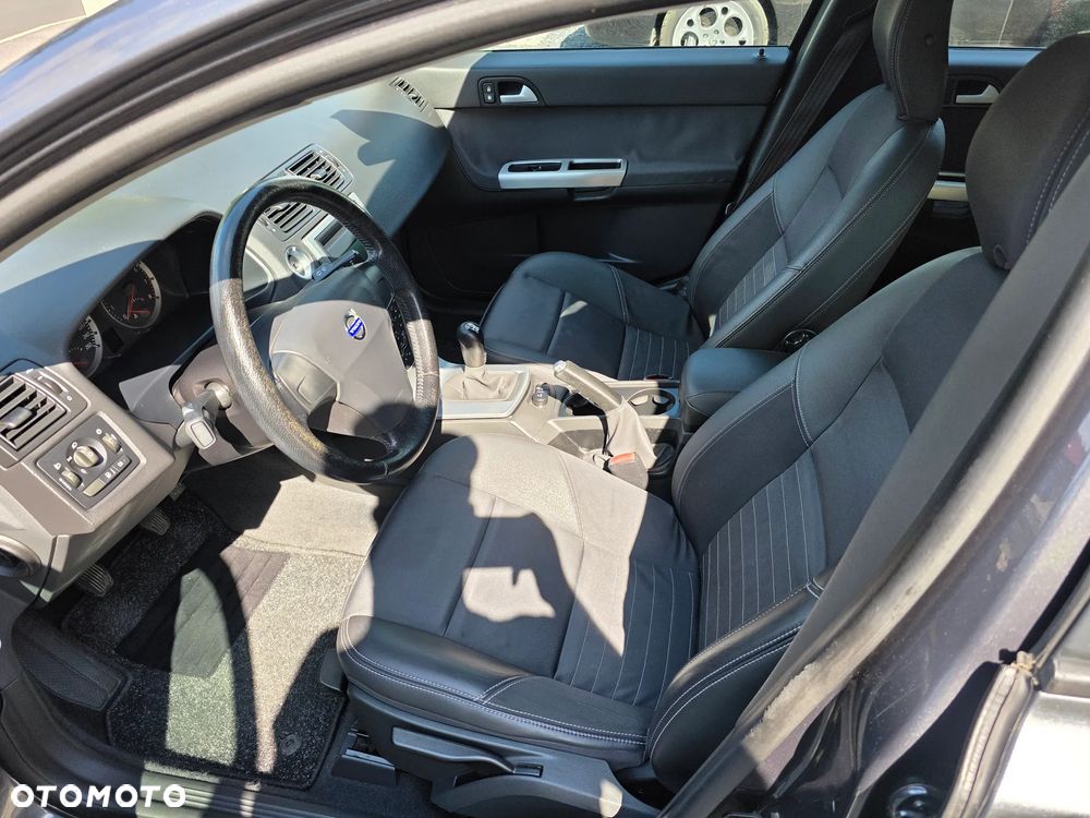 Volvo V50 1.8 Edition - 13