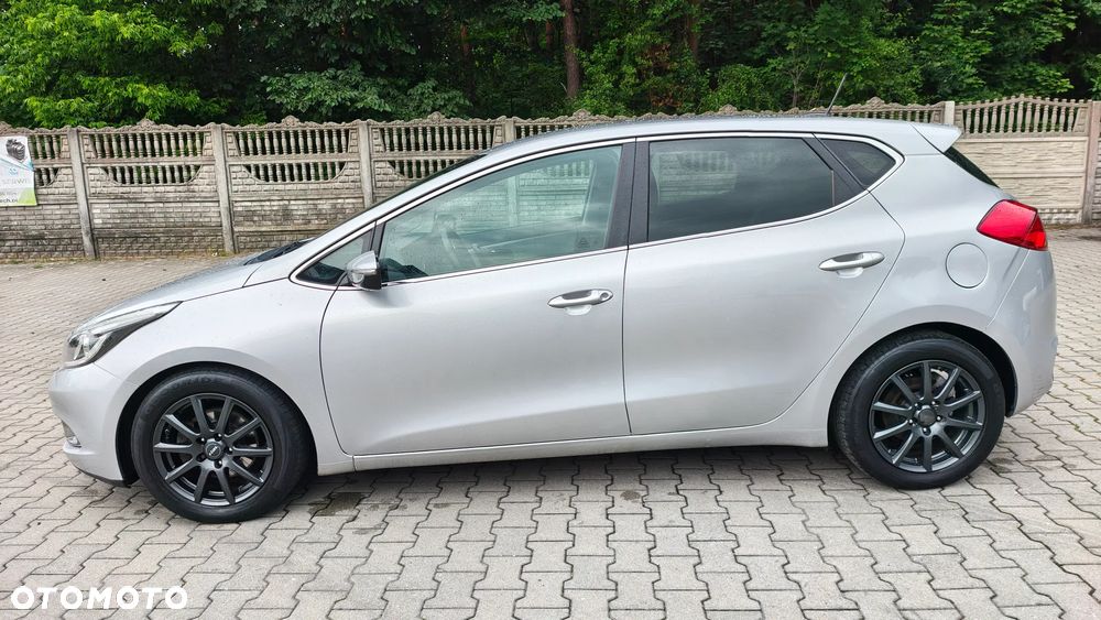 Kia Ceed 1.6 CRDi XL - 11