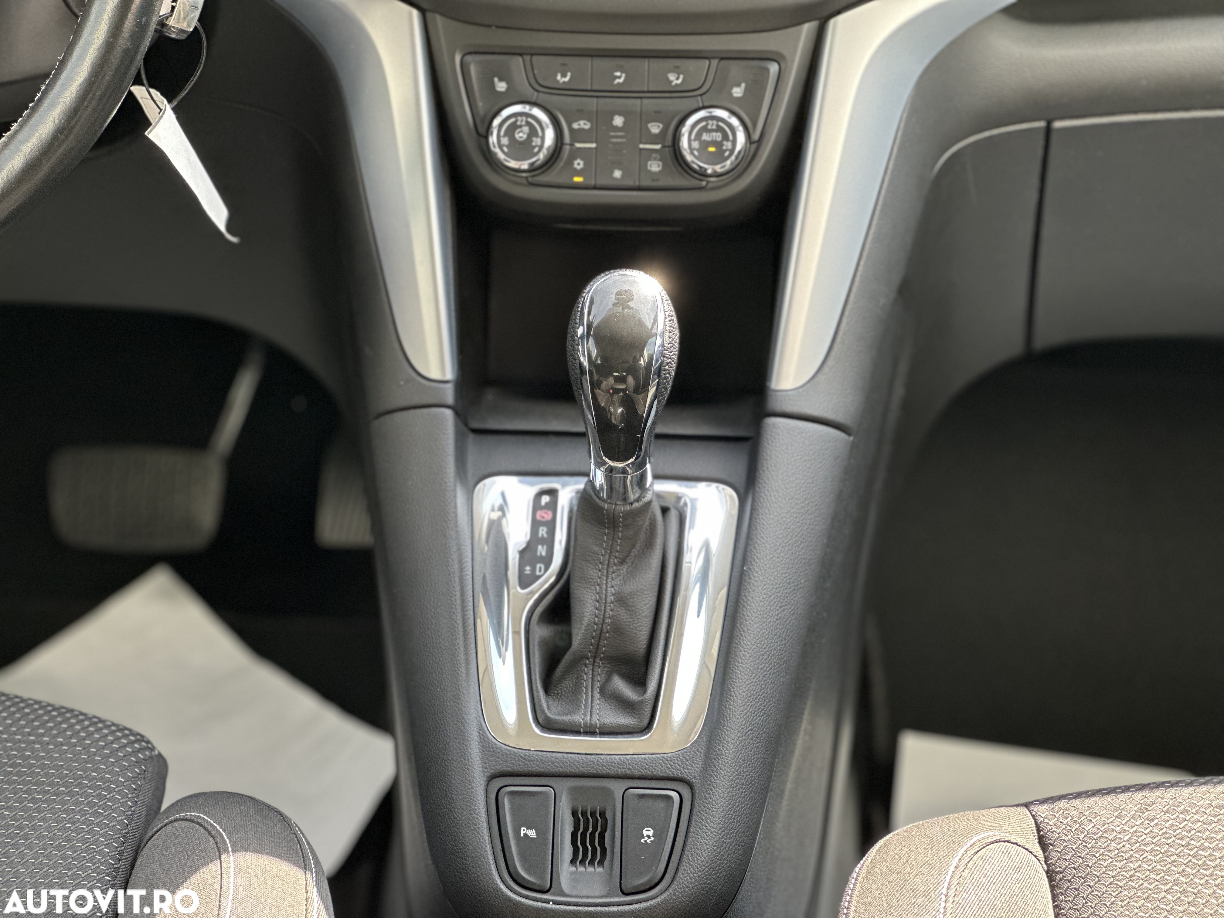 Opel Zafira 2.0 CDTI Automatik Active - 4