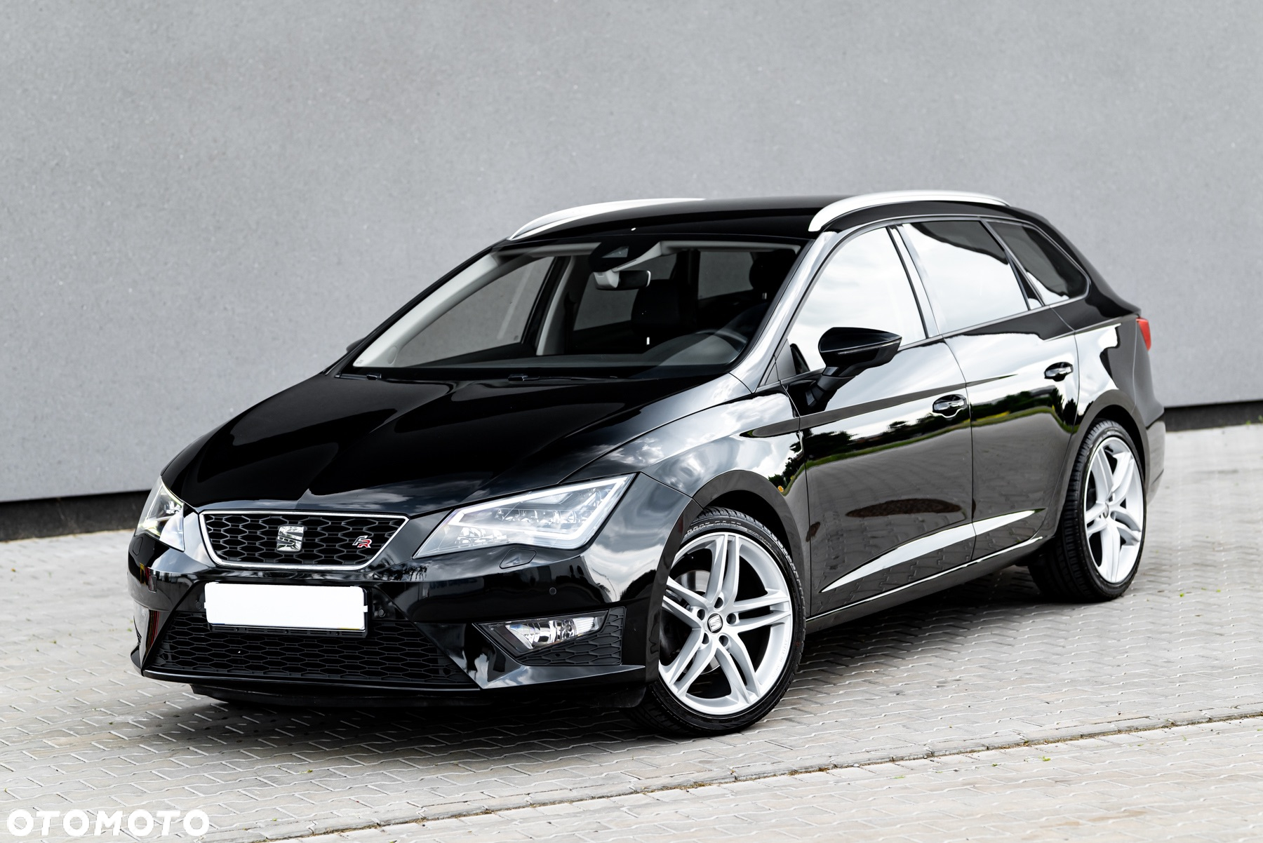 Seat Leon ST 1.4 TSI ACT Start&Stop DSG FR - 11