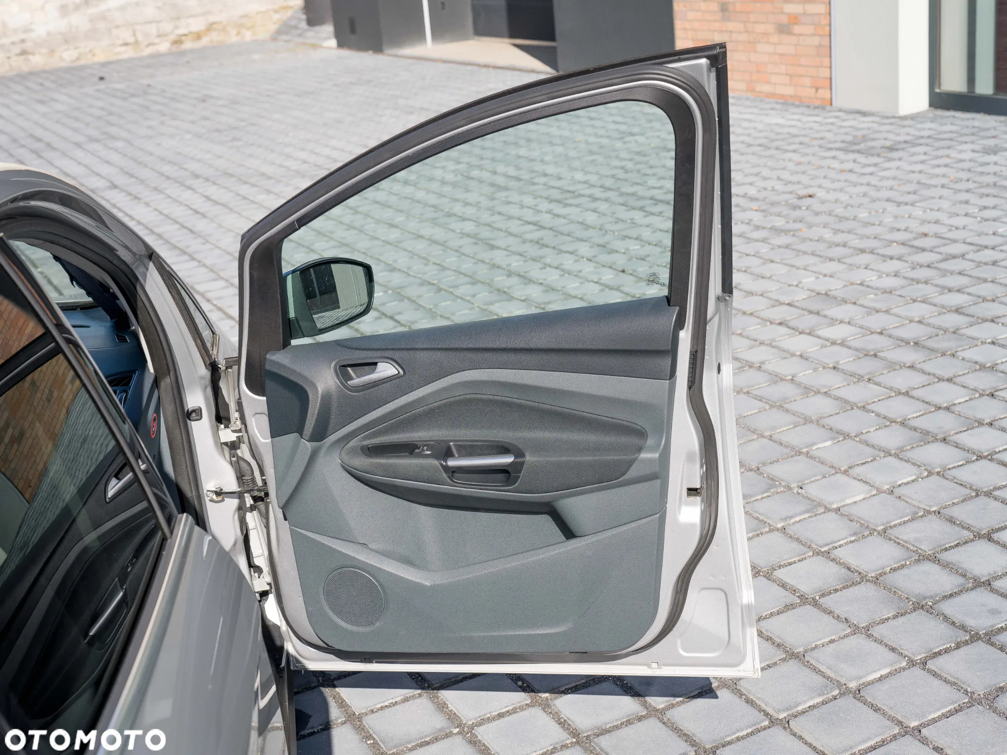 Ford C-MAX 2.0 TDCi Edition - 21