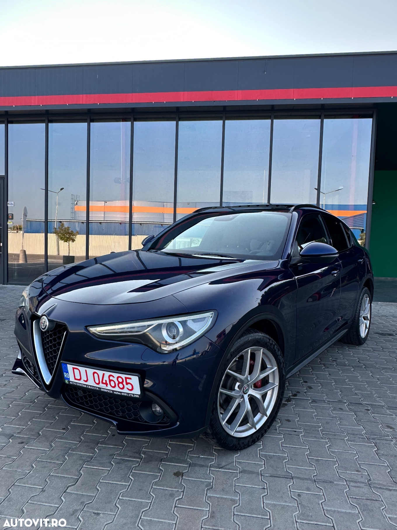 Alfa Romeo Stelvio 2.0 Turbo 16V AT8-Q4 Ti - 17