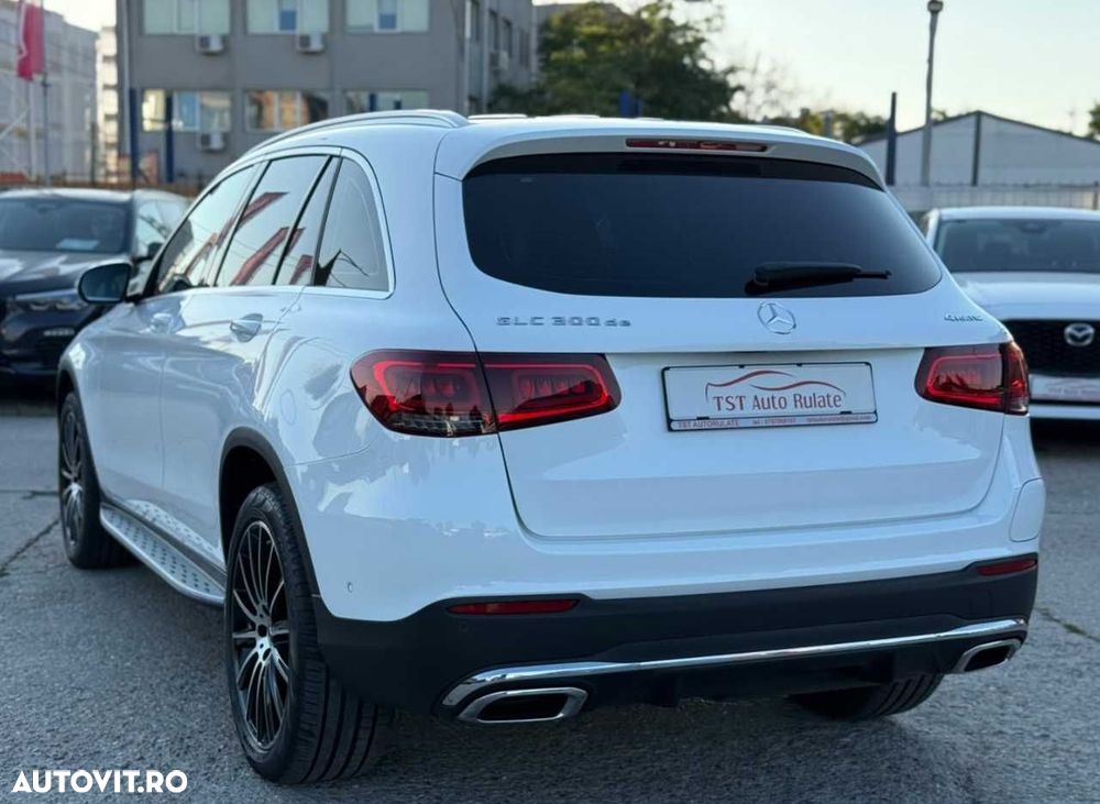 Mercedes-Benz GLC - 7