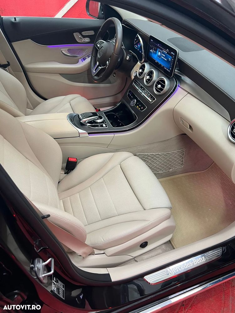 Mercedes-Benz C 220 d 9G-TRONIC AMG Line - 10