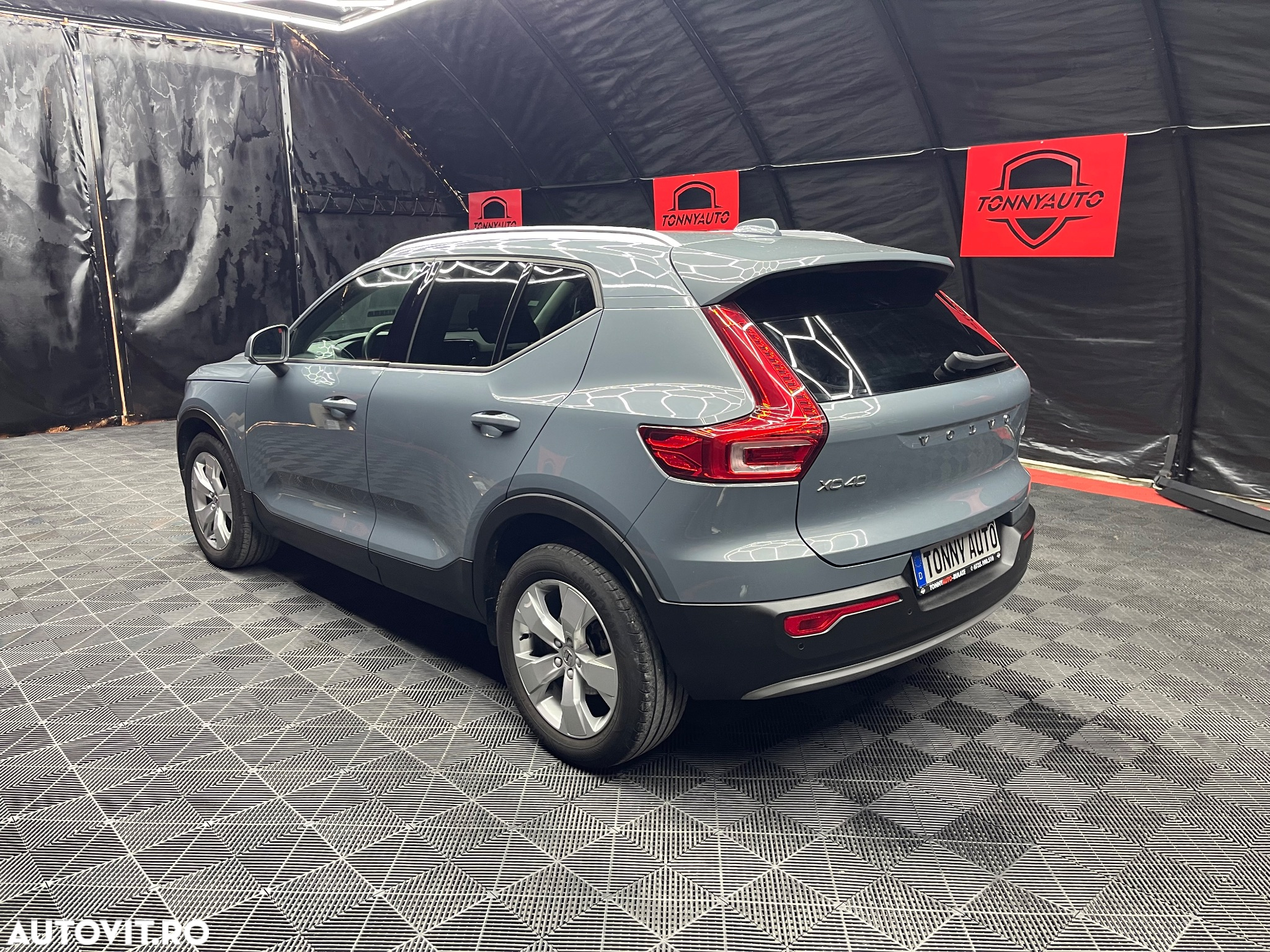 Volvo XC 40 D3 Momentum - 5