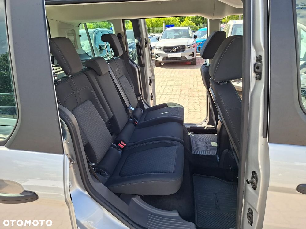 Ford Tourneo Connect 1.5 EcoBlue Titanium PowerShift - 32