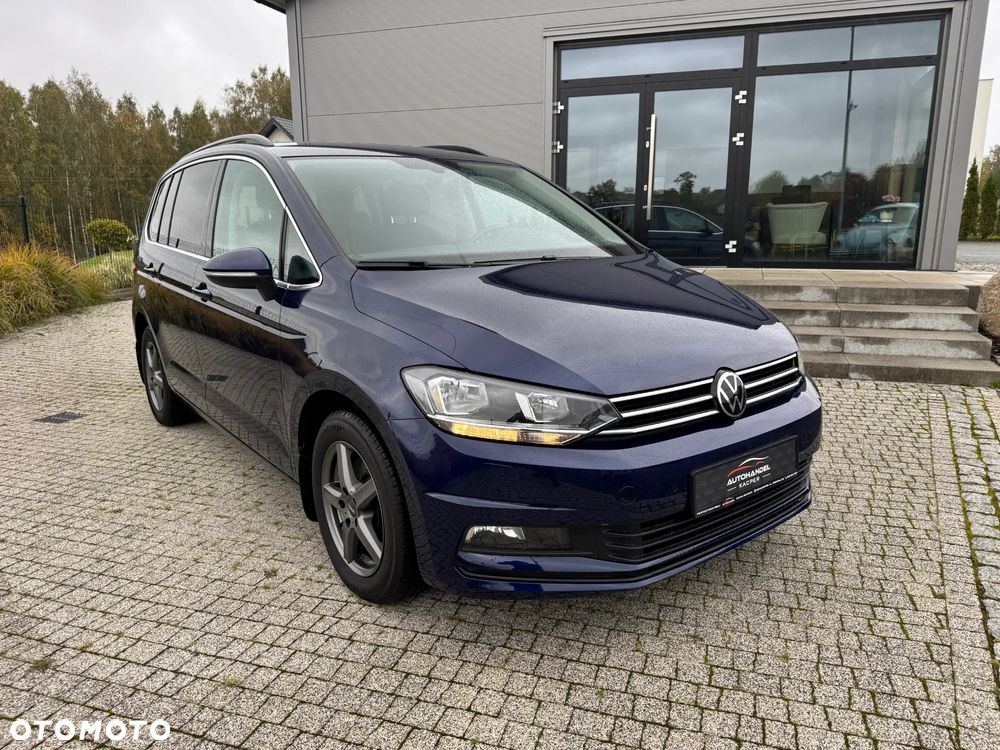 Volkswagen Touran 2.0 TDI SCR DSG IQ.DRIVE - 3