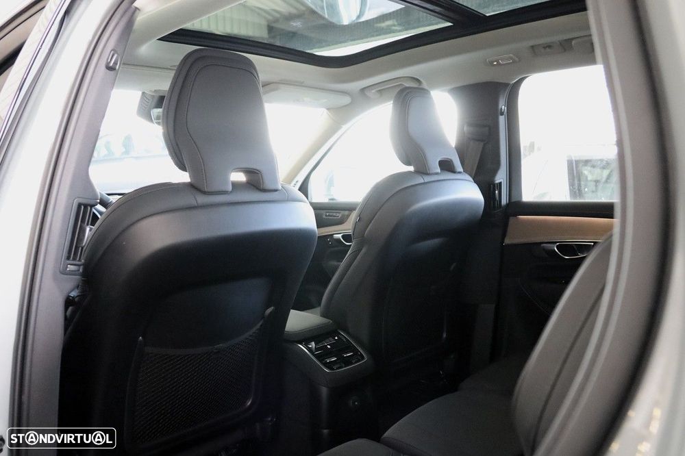 Volvo XC 90 2.0 T8 PHEV Plus Bright AWD - 12