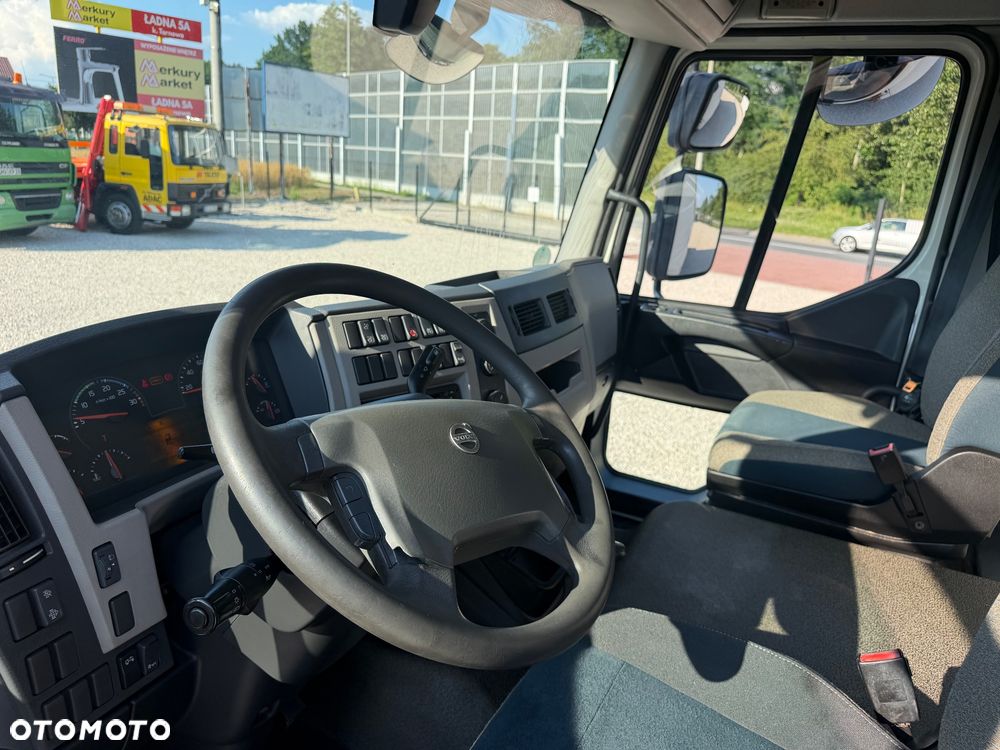 Volvo FL 250 / Tylko 284 Tkm / Winda załadowcza - 29