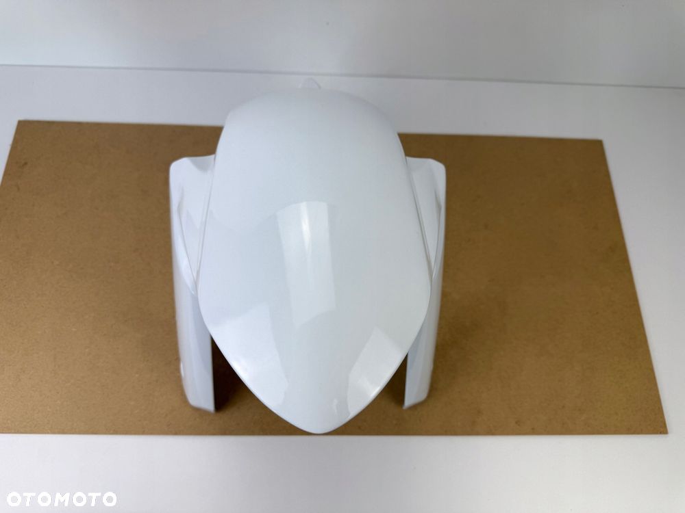 Przedni błotnik Suzuki GSXR 1000 K9 - 2