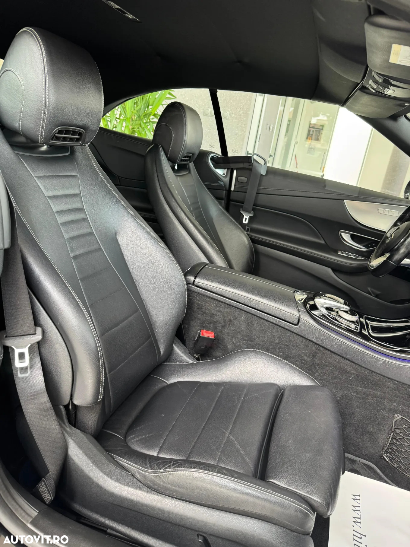 Mercedes-Benz E - 16