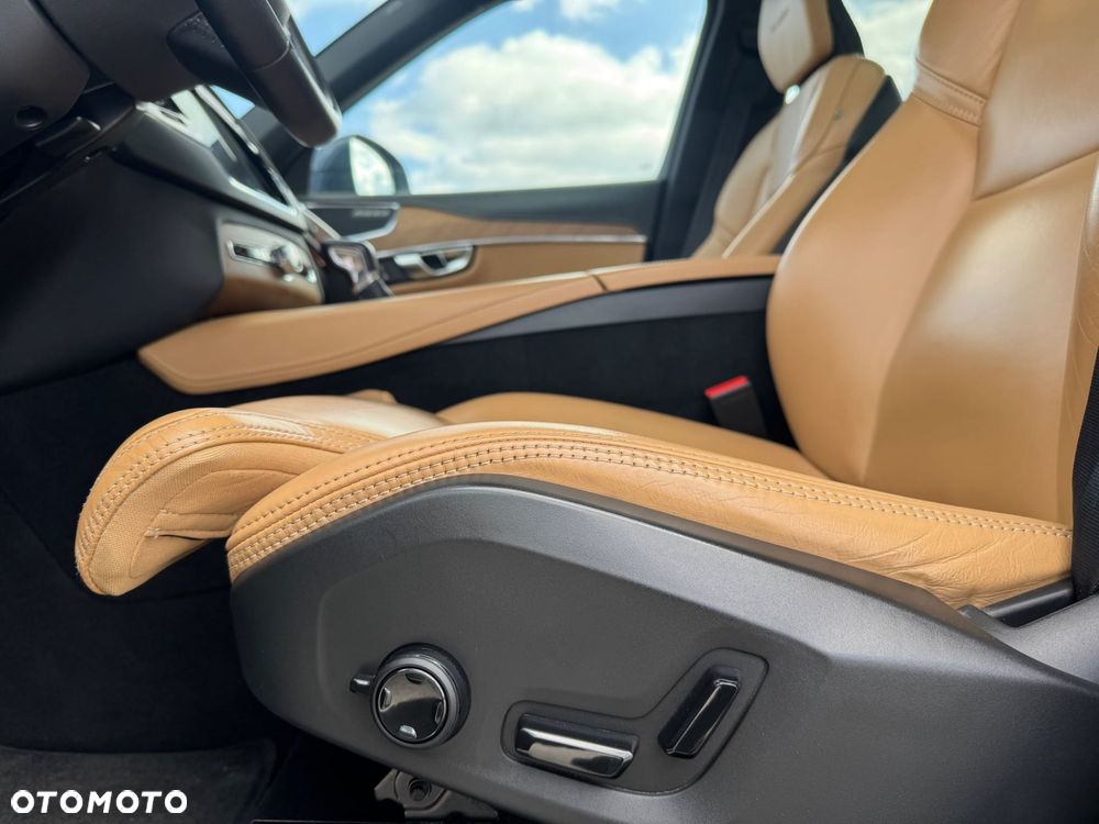 Volvo XC 90 D5 AWD Inscription - 17
