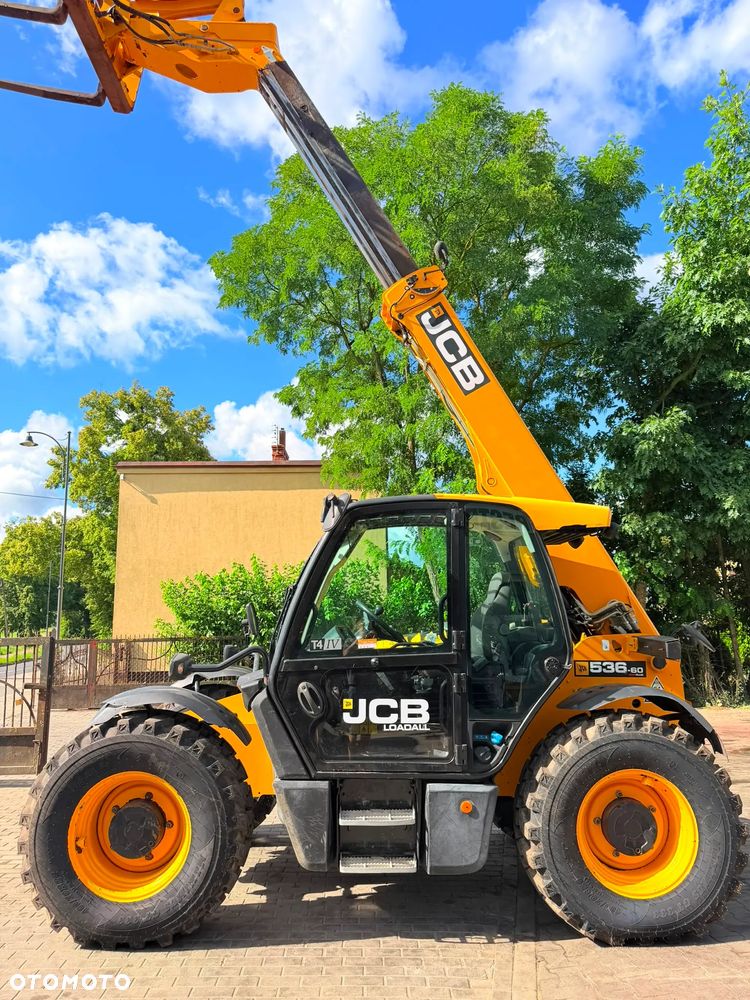 JCB 536-60 Agri Plus - 23