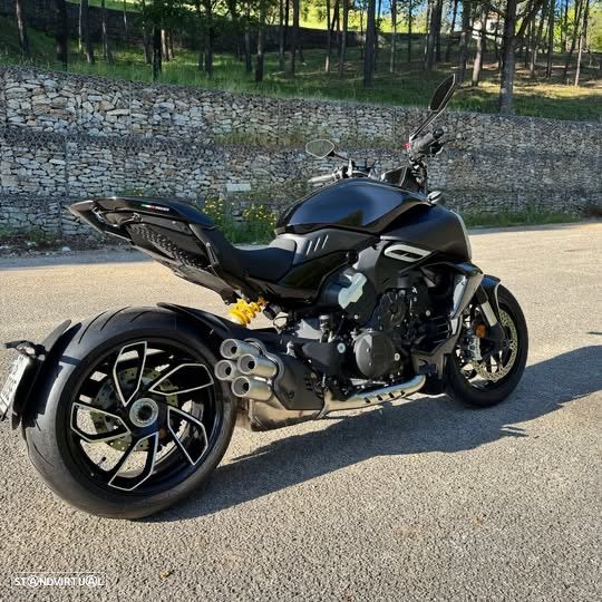 Ducati Diavel V4 - 1