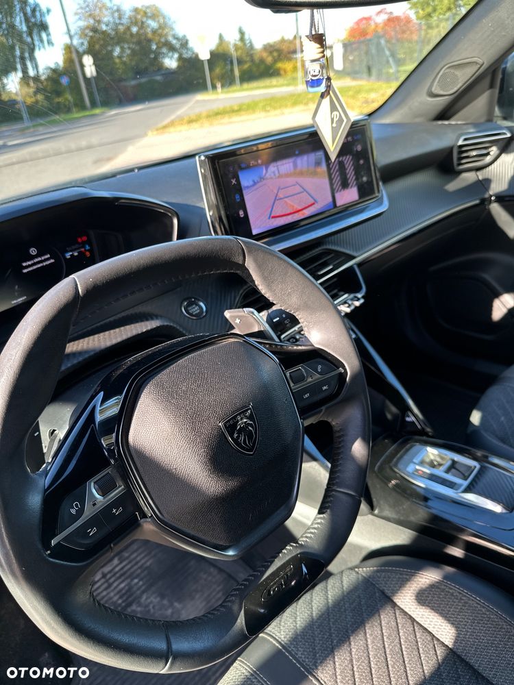 Peugeot 2008 - 18