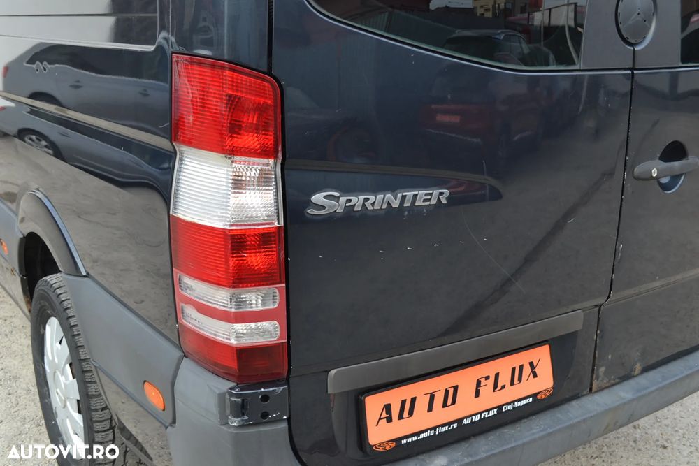 Mercedes-Benz SPRINTER VAN L3H3 209 CDI AUT - 25