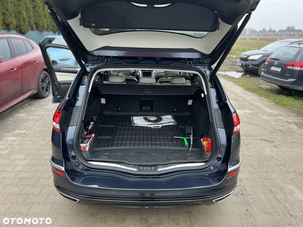 Ford Mondeo 2.0 EcoBlue VIGNALE - 6