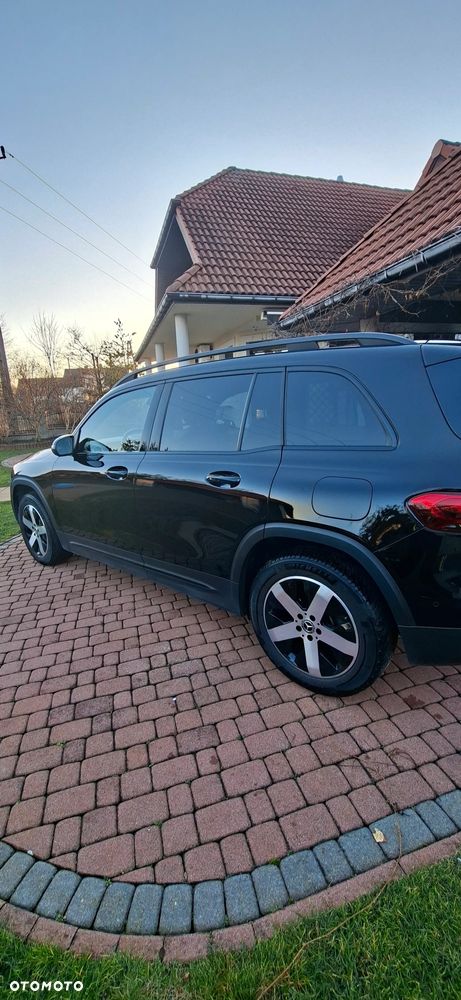 Mercedes-Benz GLB 200 Progressive 7G-DCT - 25