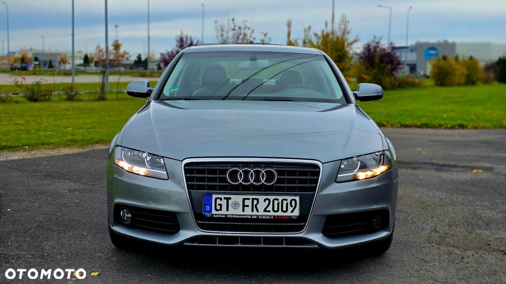 Audi A4 Limousine - 17