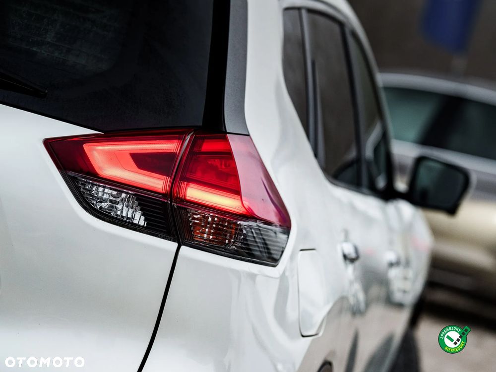 Nissan X-Trail 1.6 DCi N-Connecta 2WD Xtronic 7os - 12