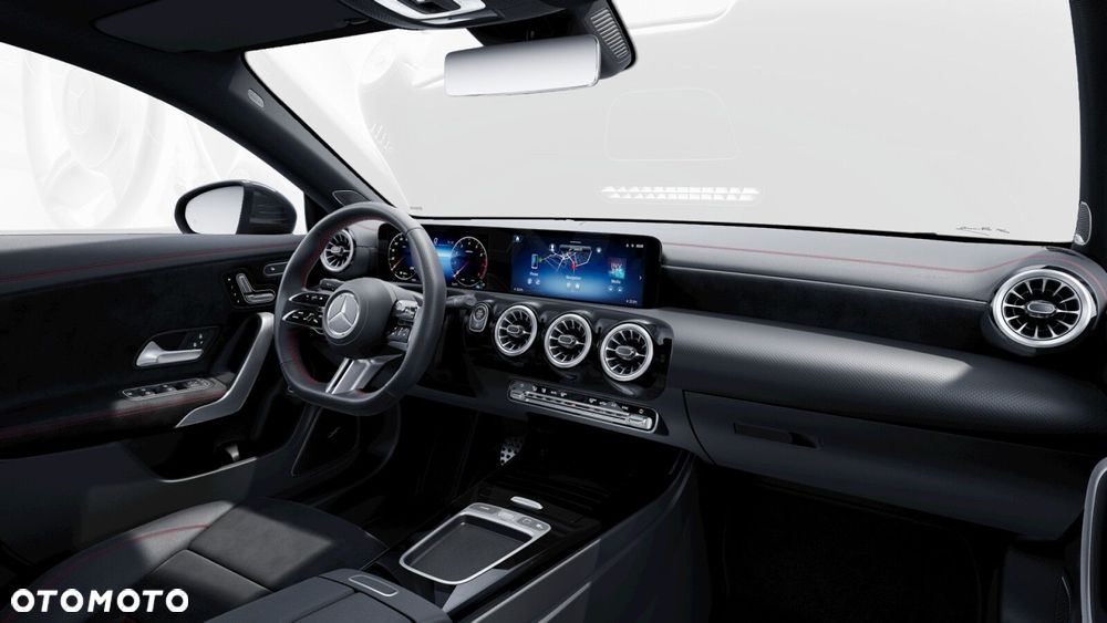 Mercedes-Benz CLA - 9