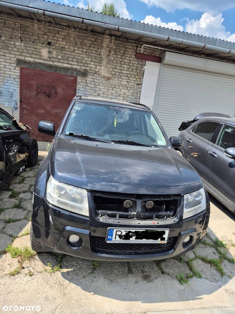 Suzuki Grand Vitara - 2
