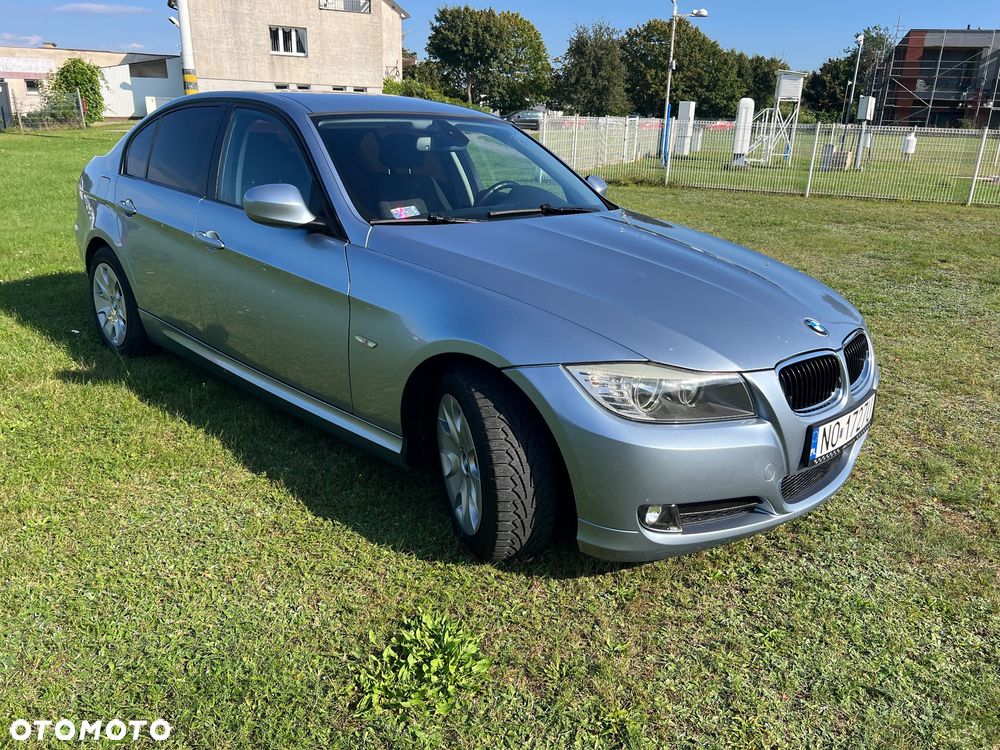 BMW Seria 3 318i Edition Lifestyle - 6
