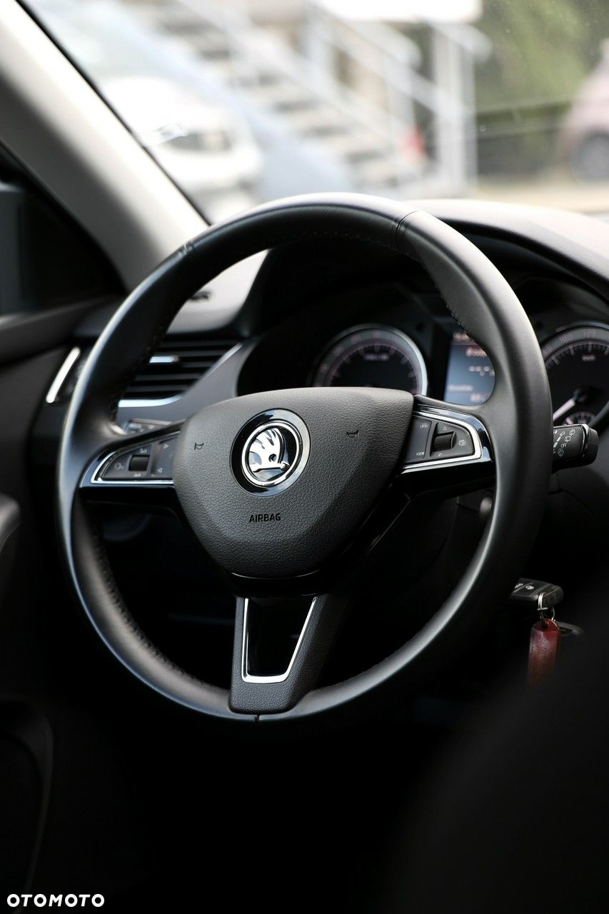 Skoda Octavia - 15