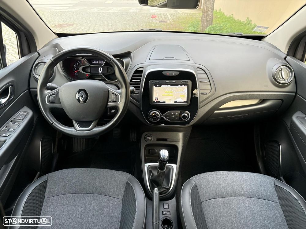 Renault Captur 0.9 TCE Exclusive - 4