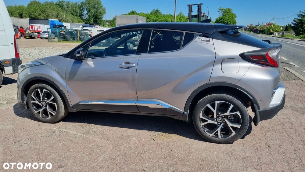 Toyota C-HR Business-Edition - 11