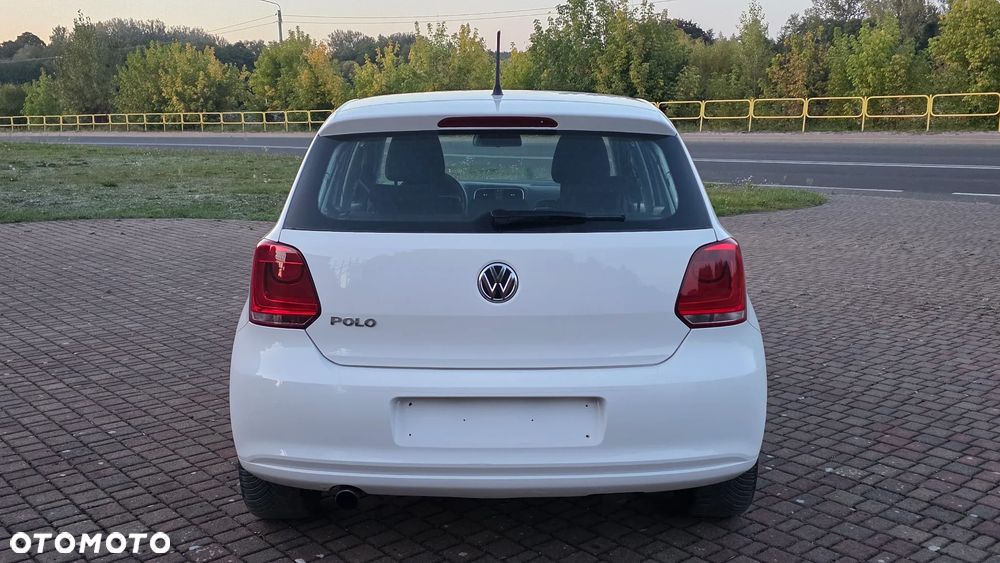 Volkswagen Polo - 11