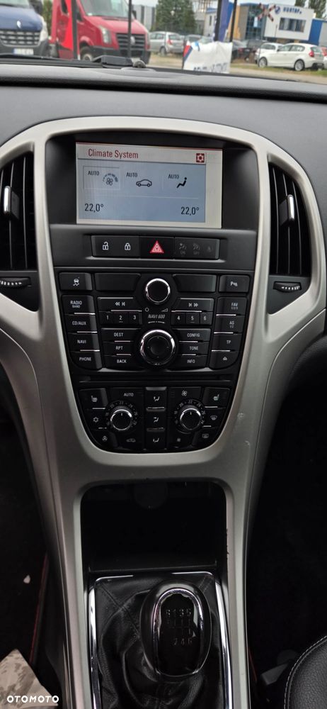 Opel Astra 1.6 Turbo 150 Jahre - 27