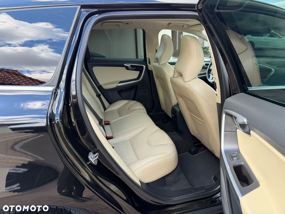 Volvo XC 60 D4 Geartronic Inscription - 20