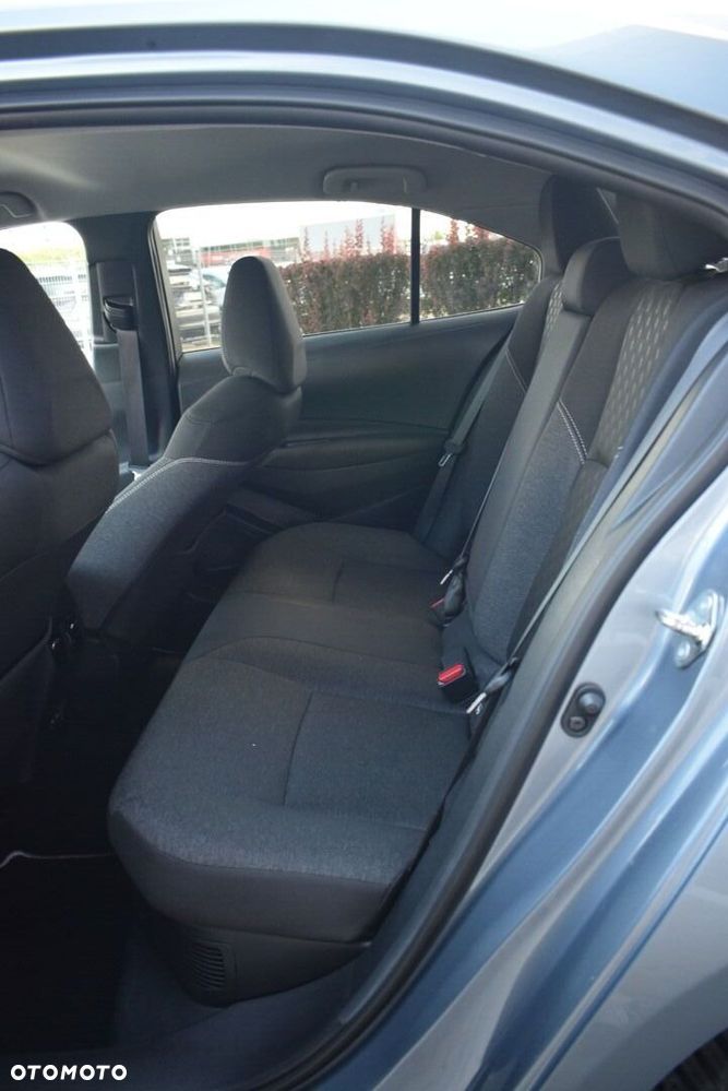 Toyota Corolla 1.8 Hybrid Style - 16