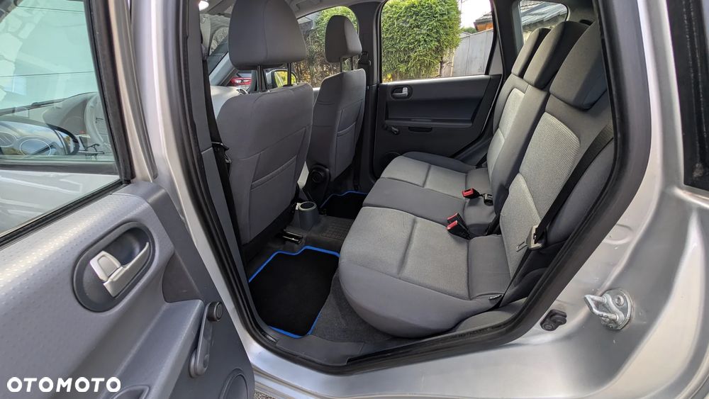 Mitsubishi Colt 1.5 Invite - 10