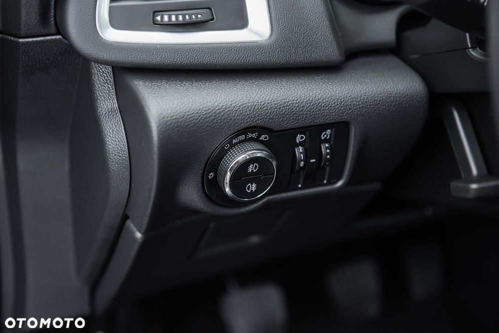 Opel Astra 1.4 Turbo Color Edition - 19