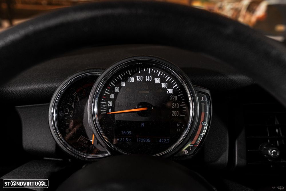 MINI 5 Portas One D - 14