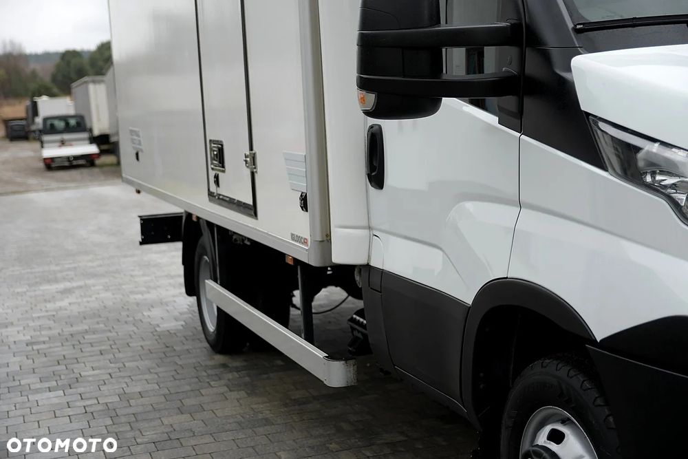 Iveco DAILY 35-150 * 3.0 Diesel 150KM * CHŁODNIA CARRIER XARIOS 500 * SUPER ZADBANE! - 13