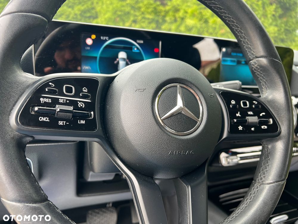 Mercedes-Benz Klasa B 180 7G-DCT Progressive - 36