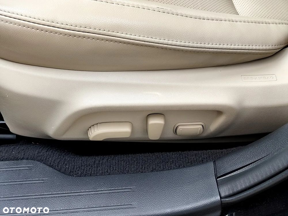 Subaru Outback 2.5i Exclusive (EyeSight) Lineartronic - 16