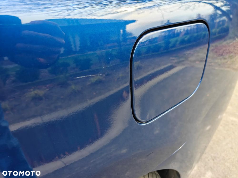 Toyota Avensis 1.8 Selection MS - 24