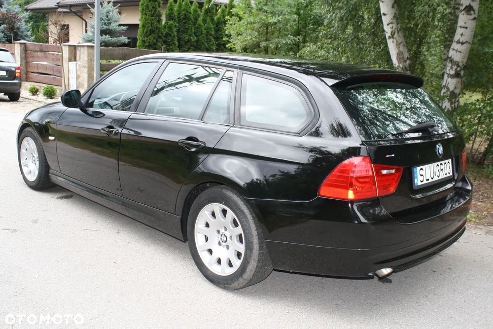BMW Seria 3 320d - 6