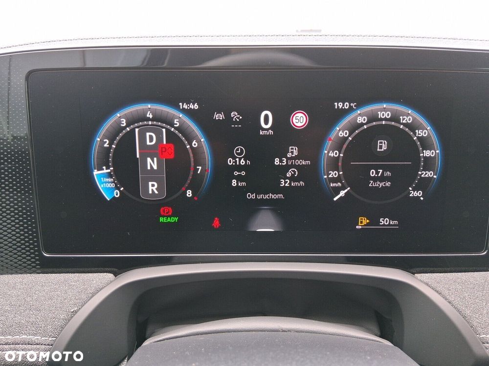 Volkswagen Passat - 13