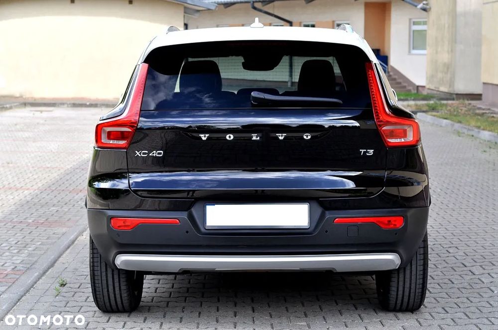 Volvo XC 40 T3 Momentum - 5