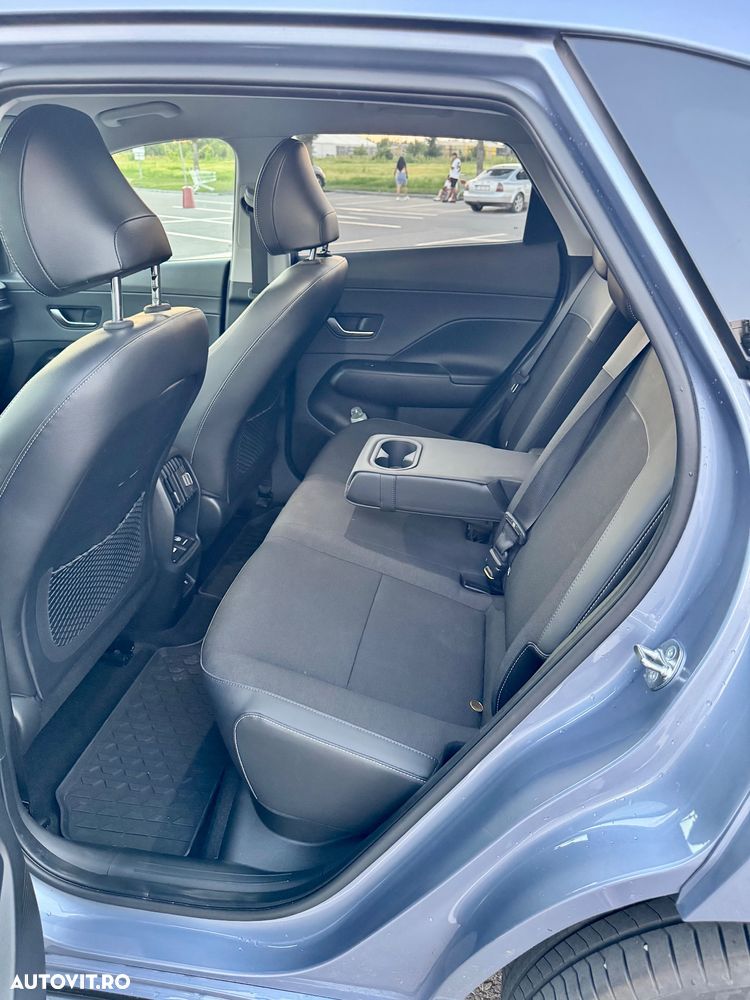 Hyundai KONA BEV 204 CP 64.8 kWh Luxury - 13