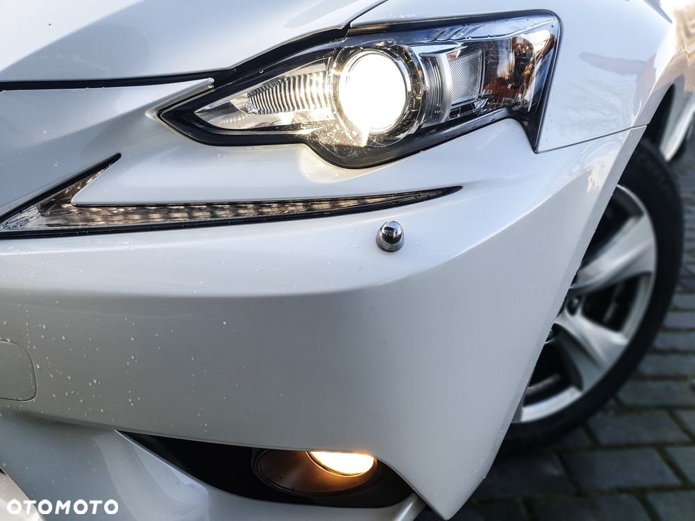 Lexus IS 250 Elegance - 5