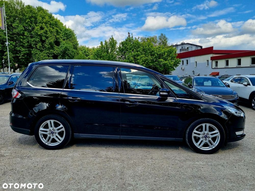 Ford Galaxy 2.0 EcoBlue Twin-Turbo Titanium - 6