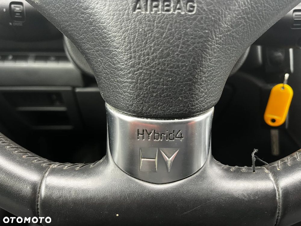 Peugeot 3008 2.0 HDi HYbrid4 - 37